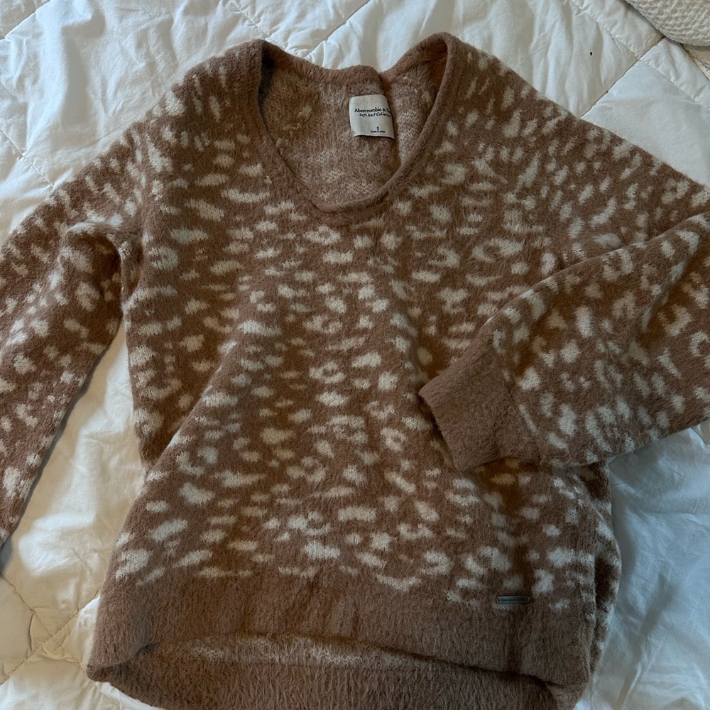 Abercrombie & Fitch | Soft AF Fuzzy Leopard Sweater